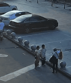 4.gif