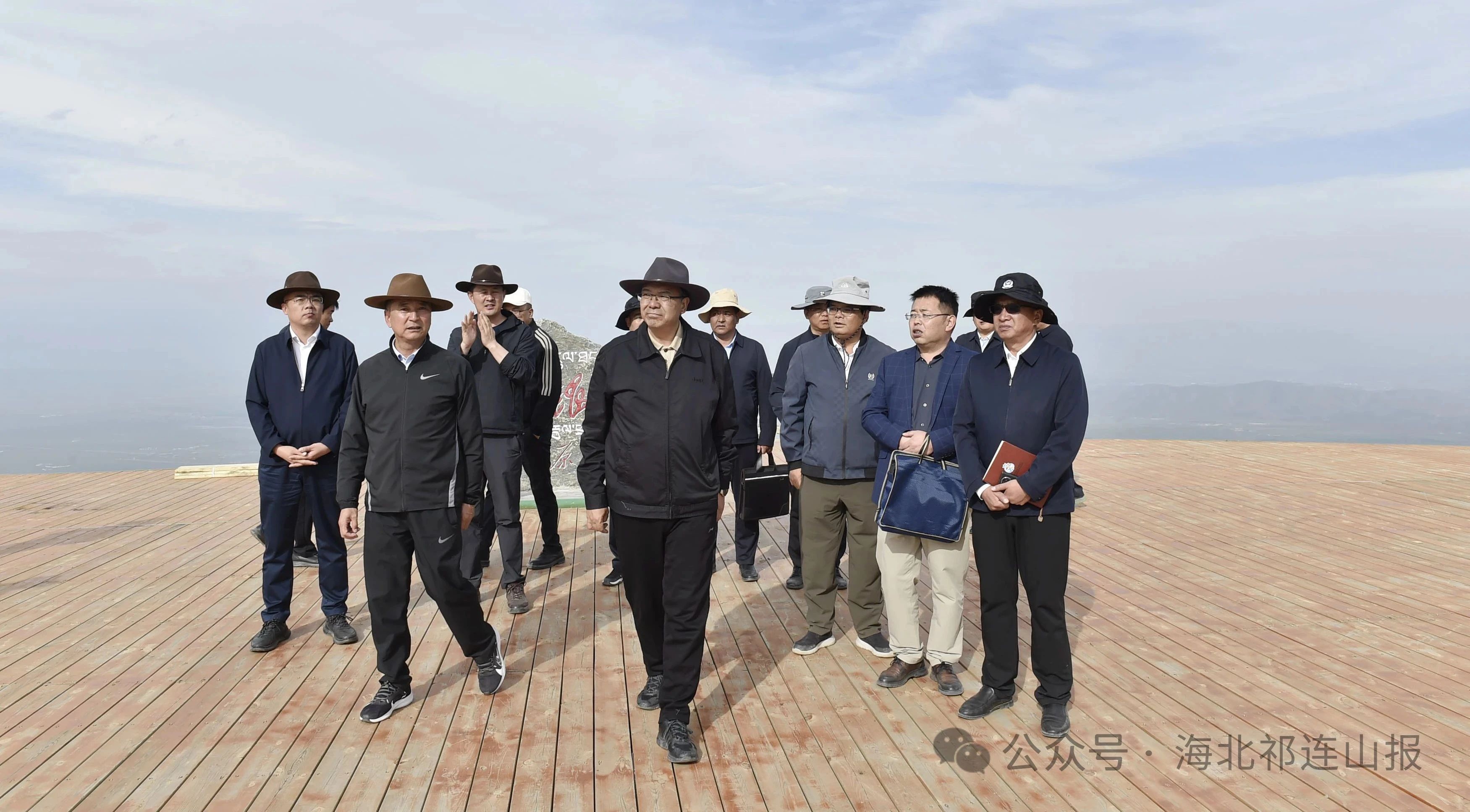 ཤ་བོ་སྐྱབས་ཀྱིས་སྨོན་ལམ་མཐོན་པོའི་སྐྱེ་ཁམས་གནས་སྐོར་དང་གསར་བརྗེའི་ཉམས་ཞིབ་རྟེན་གཞིར་བརྟག་ཞིབ་གནང་།