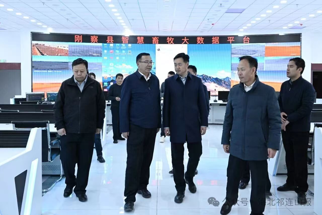 ཤ་བོ་སྐྱབས་ཀྱིས་རྐང་ཚ་རྫོང་དུ་བརྟག་ཞིབ་གནང་།