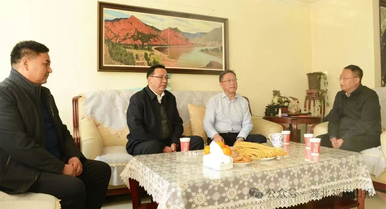 ཤ་བོ་སྐྱབས་ཀྱིས“དུས་ཆེན་གཉིས”ལ་འཚམས་འདྲིའི་བྱེད་སྒོ་སྤེལ་བ།